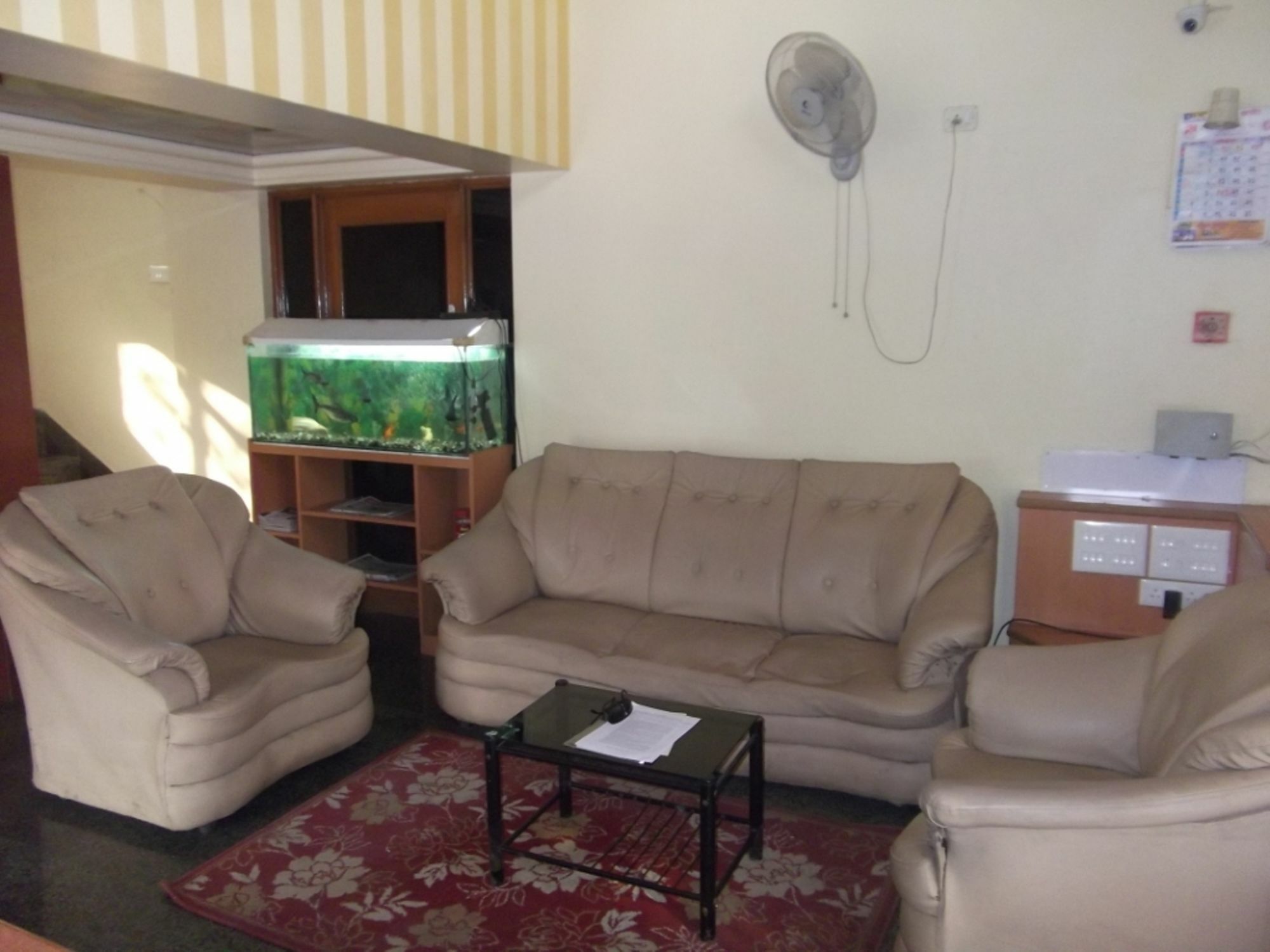 Hotel Ravikant Пуне Екстер'єр фото